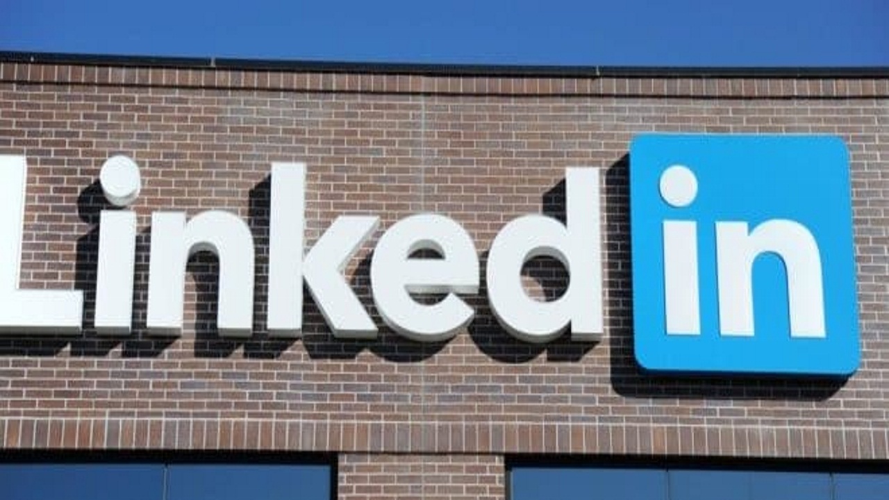 تعرف على موقع الوظائف الشهير لينكد إن linkedin